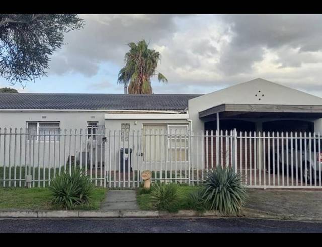 3 BEDROOM HOUSE FOR SALE IN MEYERHOF